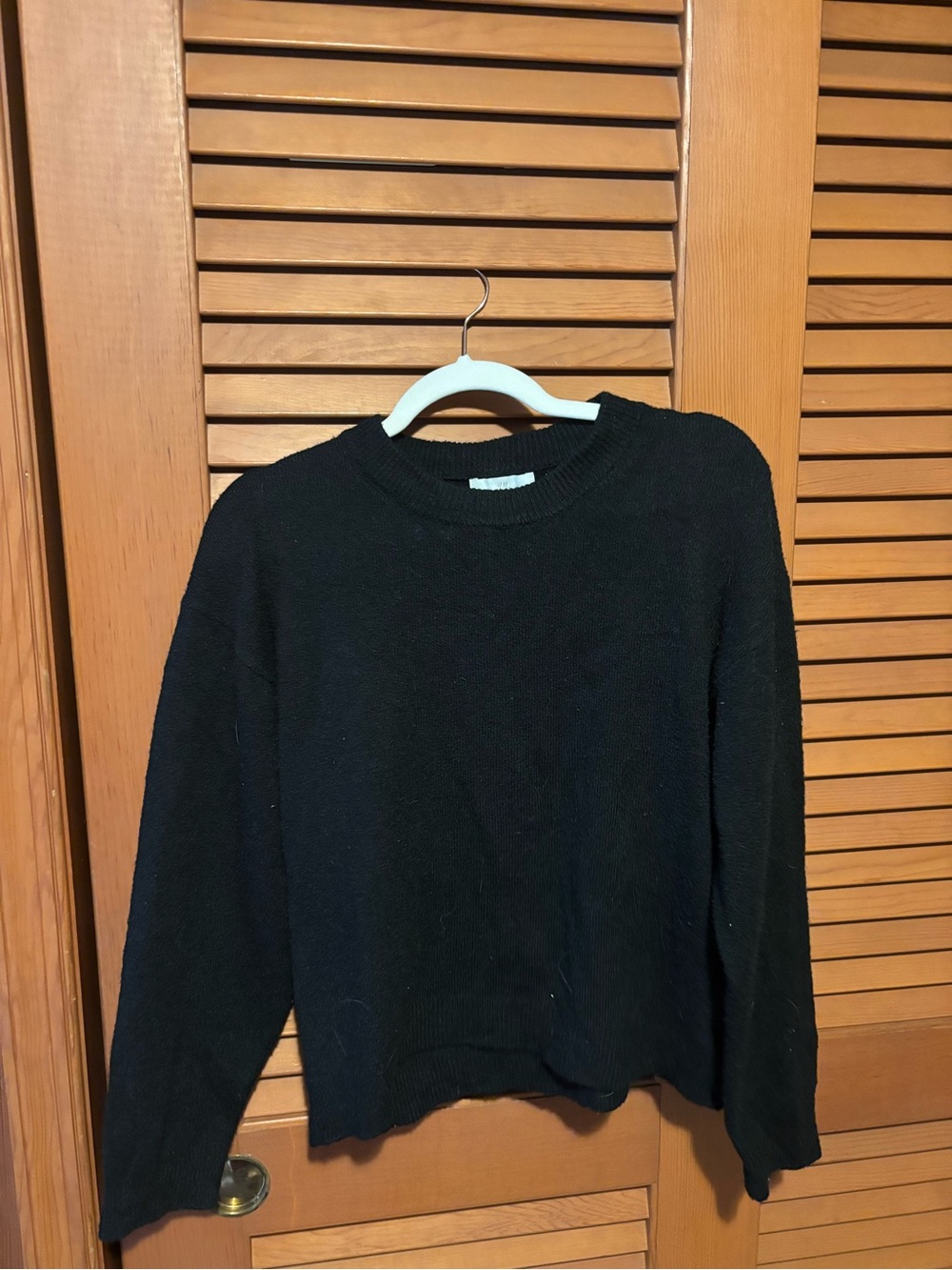 H&M Black Crewneck Sweater for Women
